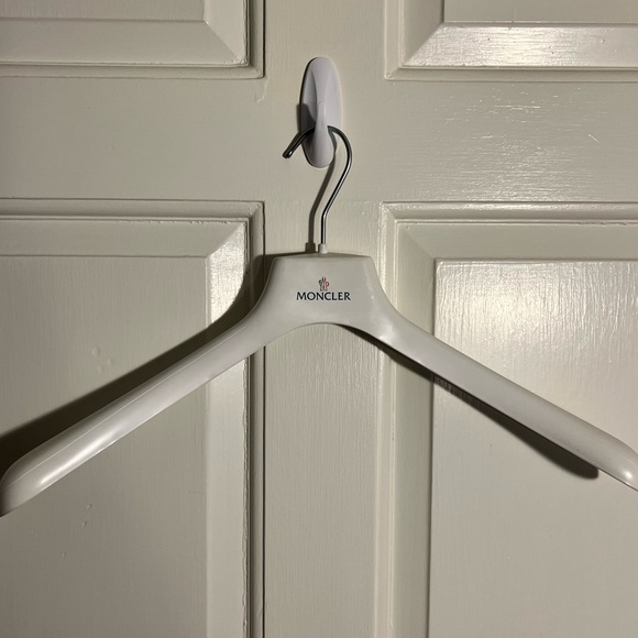 Authentic MONCLER plastic garment hanger - Picture 2 of 3